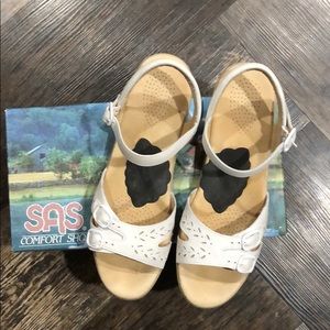 SAS Huarache Antique Tan Sandals.